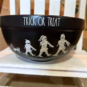 Rae Dunn Black Artisan Collection Bowl